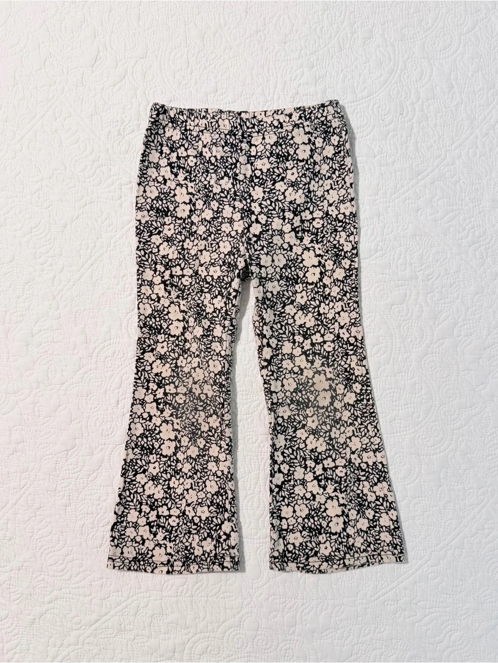 Girls 7 Piece Leggings Bundle | Nike | Reebok | DKNY | Cat & Jack | Disney | 4T